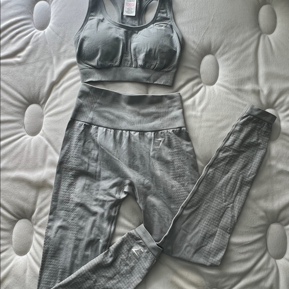 Gymshark vital 2.0 set